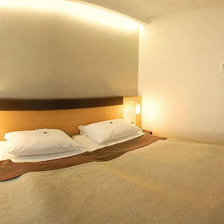 ホテル ノボテル シティ 4*