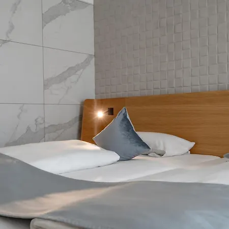 Novotel
