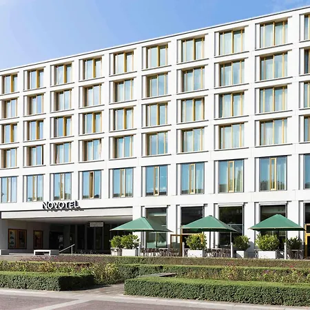 Novotel Hotel